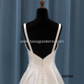 Simple Plain Style Sexy V Neck Illusion Backless Sleeveless White Bridal Wedding Gowns